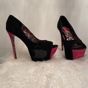 Betsey Johnson BAAMM Heels